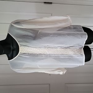 Pins and Needles  Womens ultra sheer Cream Color blouse sz S